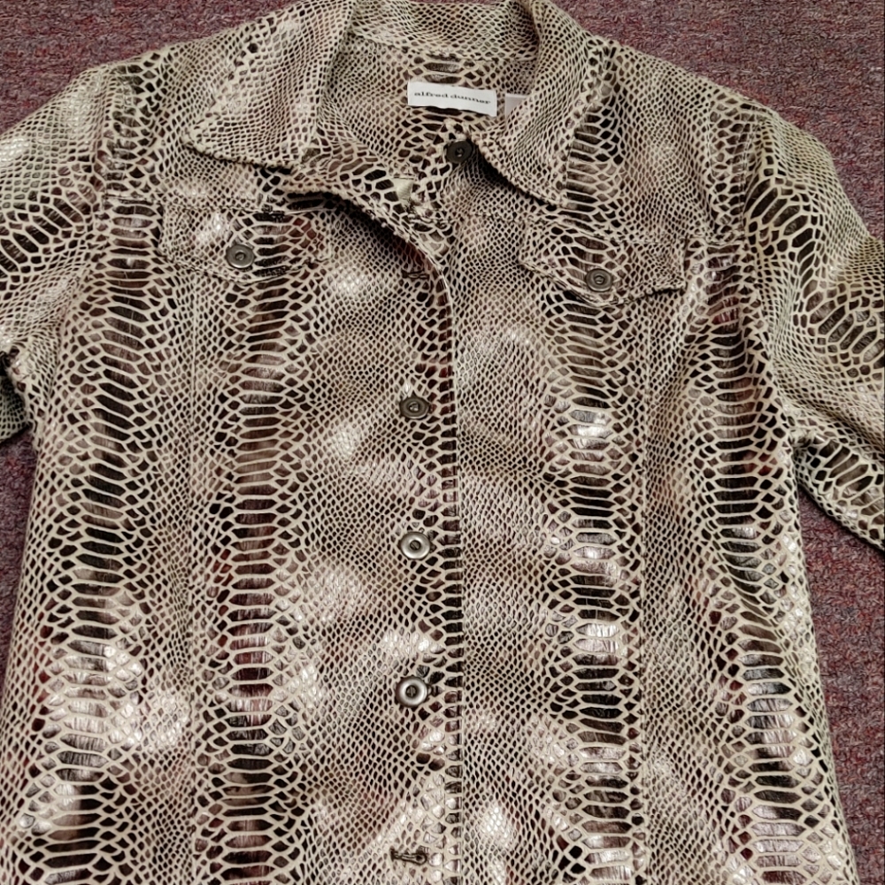 Snakeprint jacket